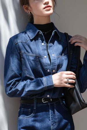 Chic Blue Denim Shirt Jacket for Women - Retro 90s Loose Layered Top for Autumn 2025 Fashion