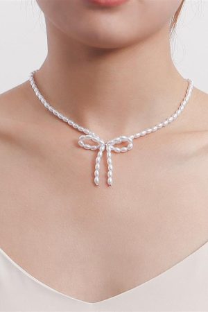 Chic Bow Imitation Pearl Necklace for Women - Light Luxury Beaded Jewelry Accessory, European and American Fashion Style
