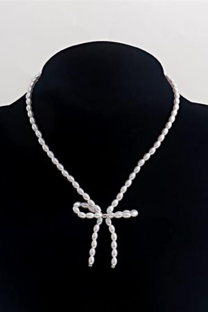 Chic Bow Imitation Pearl Necklace for Women - Light Luxury Beaded Jewelry Accessory, European and American Fashion Style