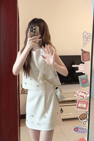 Chic French Style Sleeveless Dress Set for Women, Bow Detail Top & Half-Length Skirt, Elegant Summer Fashion