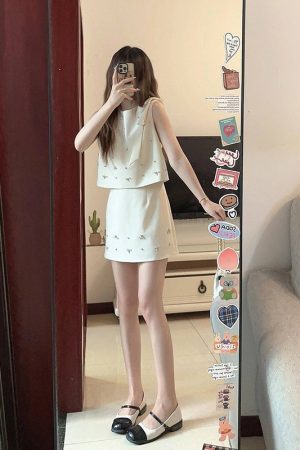 Chic French Style Sleeveless Dress Set for Women, Bow Detail Top & Half-Length Skirt, Elegant Summer Fashion