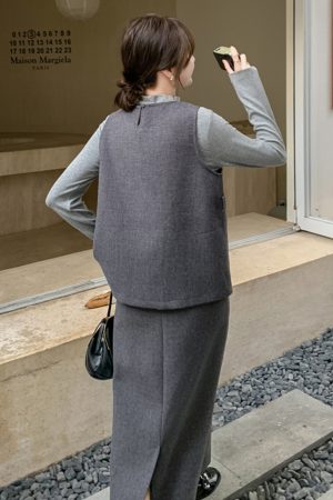 Chic Gray Woolen Vest and Skirt Set for Women - Korean Style, Elegant Three-Piece Outfit for Fall and Winter Fashion