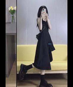 Chic Hepburn-Style Black Spaghetti Strap Dress for Women, Irregular Long Summer Dress with Waist-Cinching Design