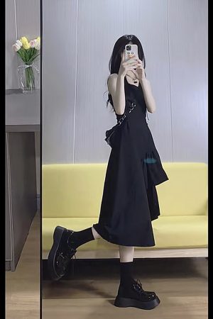 Chic Hepburn-Style Black Spaghetti Strap Dress for Women, Irregular Long Summer Dress with Waist-Cinching Design