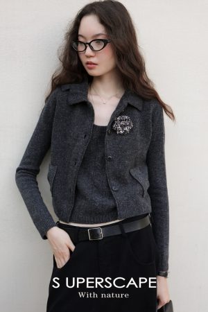 Chic Intellectual Wind Collar Faux Pocket Pure Wool Knitted Cardigan Top for Women, Y2K Style Fashion Sweater