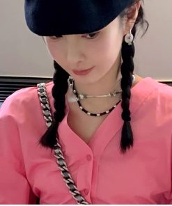 Chic Minimalist Black Agate Gemstone Clavicle Chain Necklace - European & American Light Luxury Beaded Design