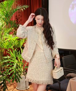 Chic Minimalist Two-Piece Coat and Skirt Set for Women, Elegant Old Money Style, Vintage-Inspired Fashion Ensemble