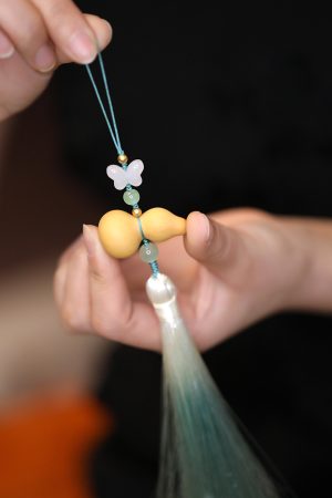 Chinese-Style Classical Gourd Tassel Pendant for Women - Ancient Hanfu Accessories, Qipao Collar Jewelry