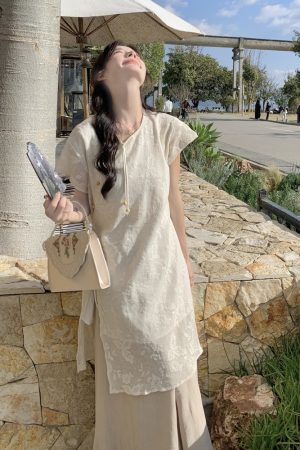 Chinese-Style Embroidered Top and Half Skirt Set for Women - Sweet Elegant Summer Two-Piece Outfit, Trendy National Wind Fashion