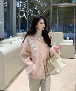 Chinese Style Embroidered Woolen Thick Coat for Women, High-End Loose Fit Winter Outerwear, National Wind Fashion