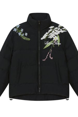 Chinese-Style Floral Embroidered Collar Warm Graphene Cotton Coat, Classic Design for Fall and Winter Fashion