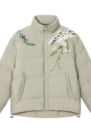 Chinese-Style Floral Embroidered Collar Warm Graphene Cotton Coat, Classic Design for Fall and Winter Fashion