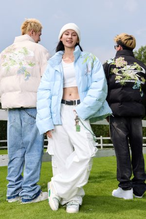 Chinese-Style Floral Embroidery Loose Down Jacket - Streetwear Logo Design, Trendy Urban Fashion, Perfect for Y2K & 90s Aesthetic