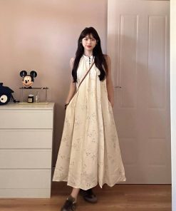 Chinese-Style Floral Halter Dress - Sleeveless, Slim Fit, Elegant Fairy Design for Summer