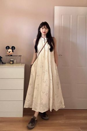 Chinese-Style Floral Halter Dress - Sleeveless, Slim Fit, Elegant Fairy Design for Summer