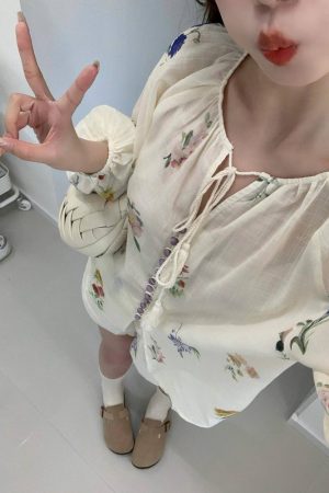 Chinese-Style Floral Long Sleeve Sun Protection Shirt and Shorts Two-Piece Set for Women - Loose High-End Summer Outfit