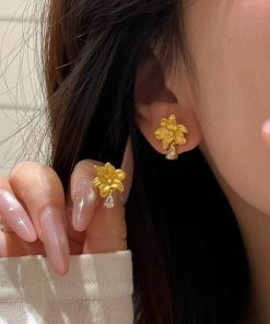 Chinese-Style Gold Brushed Lily Flower Water Drop Tassel Earrings - Elegant High-End Niche Studs for Women