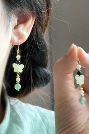Chinese Style Green Butterfly Ear Hooks - Hanfu-Inspired Imitation Pearl Earrings for Ancient Wind Temperament
