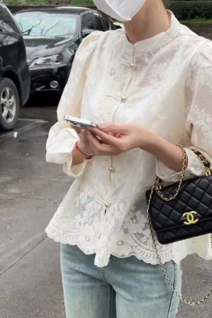 Chinese-Style Jacquard Button Shirt for Women - Spring 2025 High-End Slim-Fit Long Sleeve Top in Light National Wind Fashion