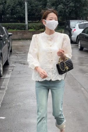 Chinese-Style Jacquard Button Shirt for Women - Spring 2025 High-End Slim-Fit Long Sleeve Top in Light National Wind Fashion