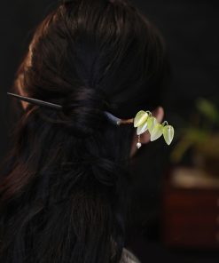 Chinese-Style Minimalist Hair Bun Hairpin - Bamboo Leaf Wooden Qipao & Hanfu Accessory - Ancient Versatile Hairpin for Daily Wear