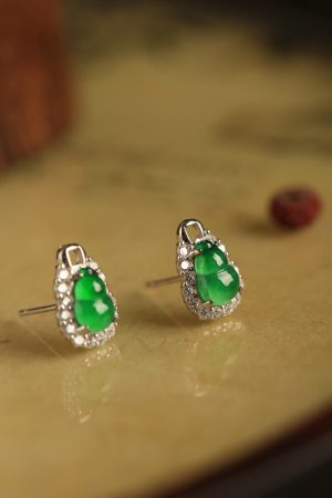 Chinese Style Natural Jade Gourd Earrings for Women - Pure Silver, Yang Green Gemstone Accessories, National Wind Design