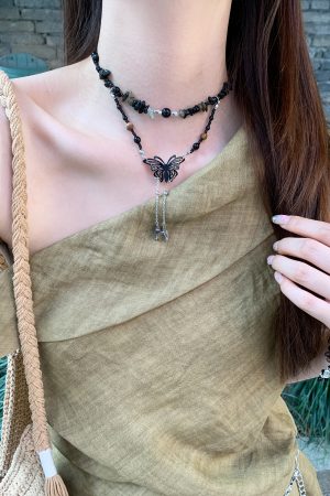 Chinese-Style Retro Butterfly Pendant Necklace for Women, Bohemian Layered Clavicle Chain, Ethnic Neck Accessory