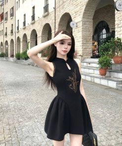 Chinese-Style Sleeveless Dress for Women - Waist-Cinching Elegant French Qipao Skirt for Summer Fashion