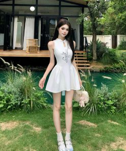 Chinese-Style Sleeveless Dress for Women - Waist-Cinching Elegant French Qipao Skirt for Summer Fashion