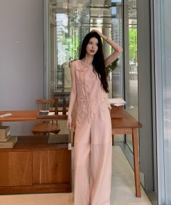 Chinese Style Spliced Lace Vest and Wide Leg Pants Two-Piece Set for Women - Slimming Summer Fashion, Trendy National Wind Look