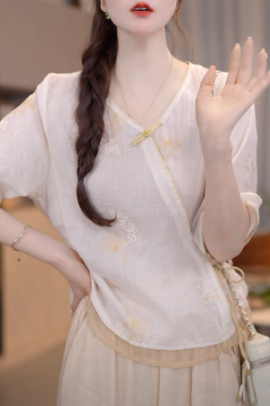 Chinese-Style Summer Button-Up Shirt with Diagonal Placket and Sun Protection â€“ Trendy National Wind Design