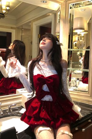 Christmas Lace Camisole Dress for Women - Waist-Cinching Princess Style, Short Skirt for Autumn and Winter Fashion