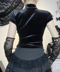 Christmas Outfits Y2k, Lowrisejeans Outfit Grunge - Goth Cross Cut Out Velvet Top