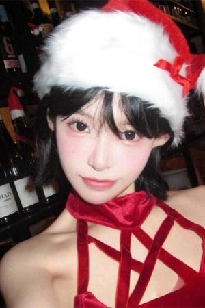 Christmas Red Bow Plush Hat for Winter - Big Head Wrap, Flattering Face Shape, Little Red Riding Hood Cosplay Accessory