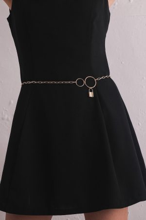 Chunky Metal Waist Chain for Women - Lock-Shaped Round Pendant Body Chain, Sexy Punk Style, European and American Fashion