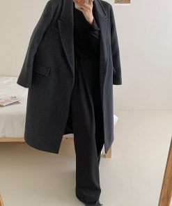 Classic Fit Woolen Overcoat for Women - High-End Winter Coat, Petite Size, Elegant Design, Perfect for Chic Layering