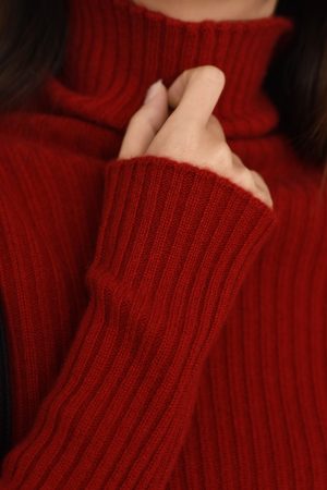 Classic Oversized Warm Thick Soft Seamless High-Neck Ribbed Cashmere Knit Pullover Sweater for Cozy Layering