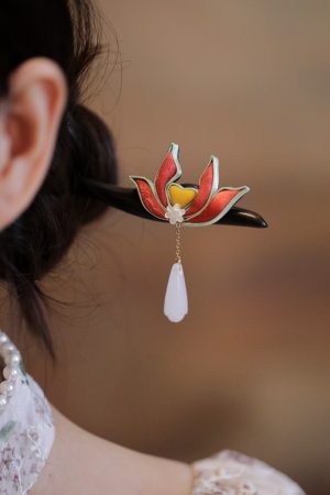 Classical Chinese Style Butterfly Hairpin with Step-Shake Tassel for Women, Wooden Qipao Hairpin for Bun, Black Sandalwood