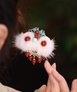 Classical Chinese Style U-Shaped Hairpin - Festive Fluffy Cute Lion Design Hair Accessory for Children