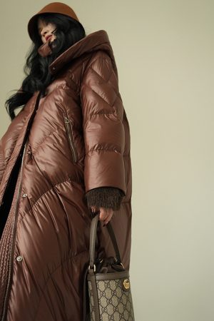 Cocoa Brown Retro High-End 90s Over-Knee Extra Long Quilt Down Jacket with White Duck Down for Winter Fashion