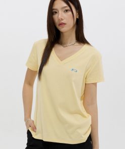 Color-Block Embroidered V-Neck Short-Sleeve T-Shirt - Loose Casual Top for Effortless Style