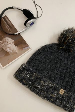 Color-Block Gradient Knitted Hat for Women - Cute Face-Shaping Warm Ear Protection for Autumn Winter, Large Head Wrap Style