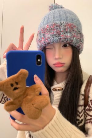 Color-Block Gradient Knitted Hat for Women - Cute Face-Shaping Warm Ear Protection for Autumn Winter, Large Head Wrap Style