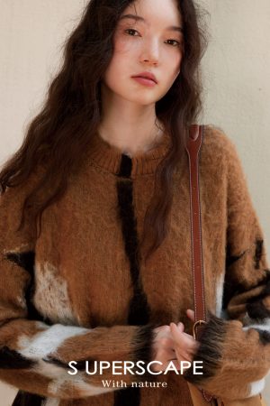 Color Block Jacquard Long Sleeve Knit Sweater Top in Alpaca Wool - Loose Fit Round Neck for Y2K & Korean Style Fashion