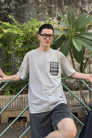 Color Block Knitted Pocket Short Sleeve T-Shirt for Men - Summer Casual Korean Style Niche Design