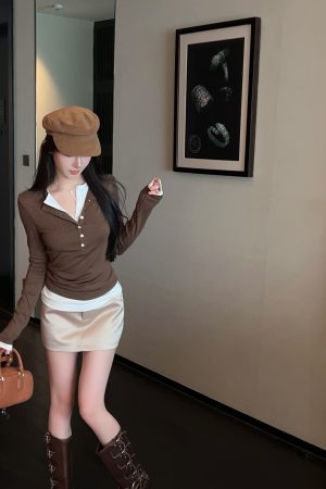 Color Block Long Sleeve T-Shirt for Women - Slim Fit V-Neck Fake Two-Piece Autumn Winter Top - Stylish Casual Layering Essential