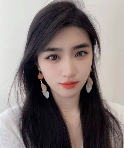 Color-Blocked Feather Earrings - Super Sweet Long Wooden Vacation Style Ear Clips for Unique Personality and Niche Design