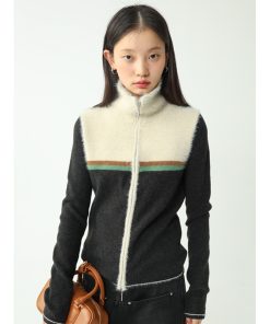 Color-Blocked High-Neck Zip-Up Knitted Cardigan in Mixed Plush Materials â€“ Cozy Y2K Style Layering Essential