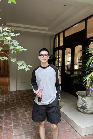 Color-Blocked Lightweight Sun Protection Long Sleeve T-Shirt for Men - Summer Casual Korean Style Fashion