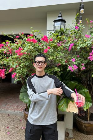 Color-Blocked Lightweight Sun Protection Long Sleeve T-Shirt for Men - Summer Casual Korean Style Fashion